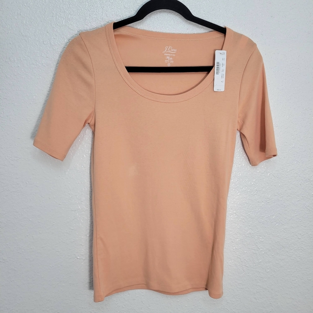 J Crew Perfect-fit elbow-sleeve scoopneck T-shirt Size S NWT Peach